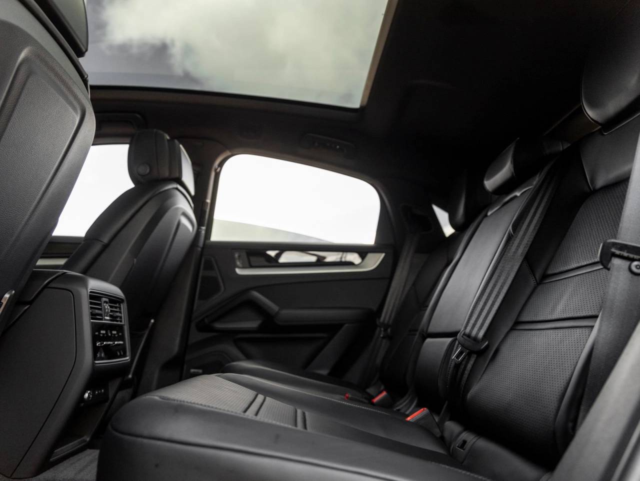2026 Porsche Cayenne Cayenne Coupe