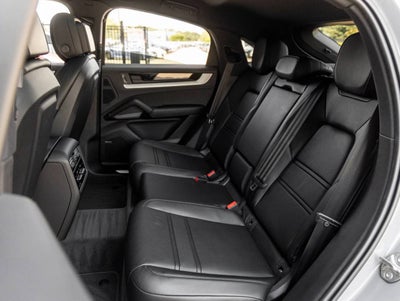 2026 Porsche Cayenne Cayenne Coupe