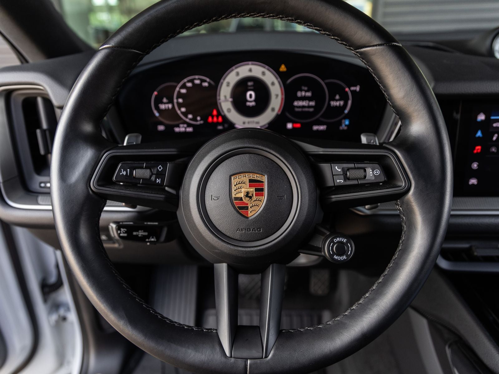 2024 Porsche Cayenne Coupe