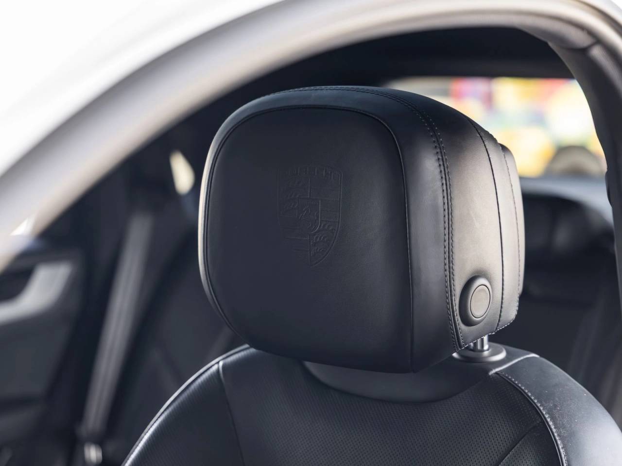 2024 Porsche Cayenne Coupe