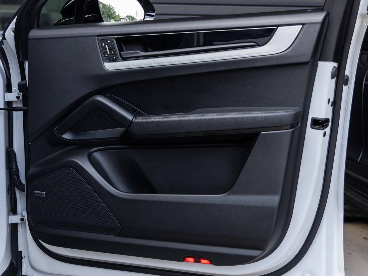 2024 Porsche Cayenne Coupe