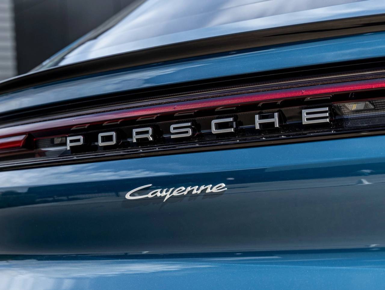 2025 Porsche Cayenne Coupe