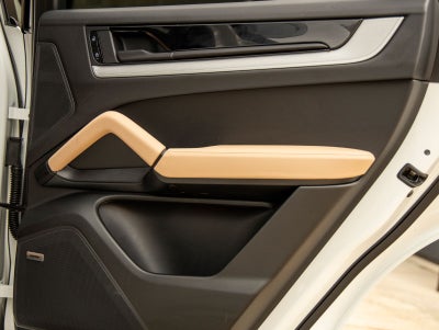 2026 Porsche Cayenne Coupe