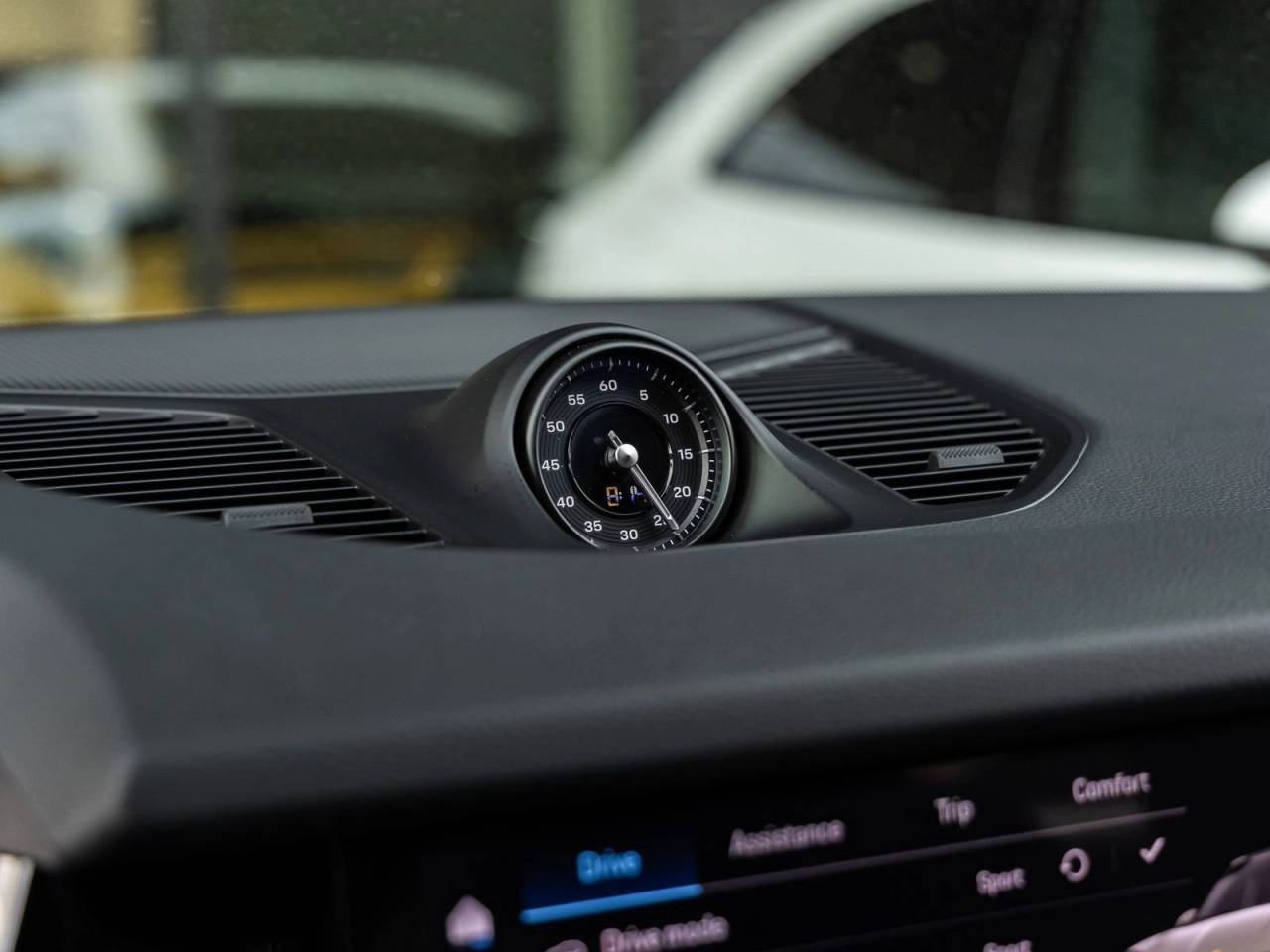 2026 Porsche Cayenne Coupe