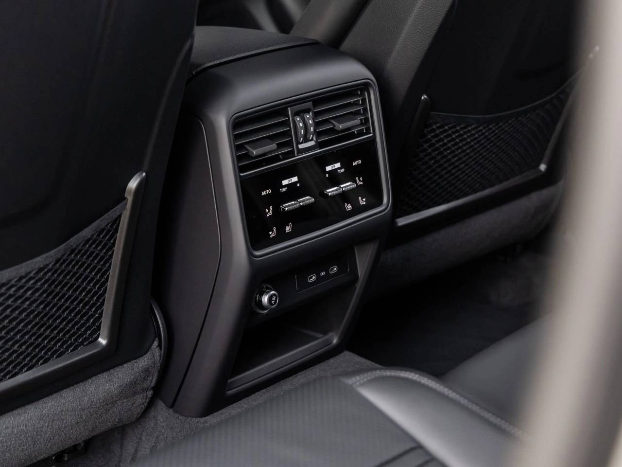 2026 Porsche Cayenne Coupe