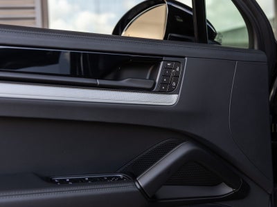 2026 Porsche Cayenne Cayenne Coupe