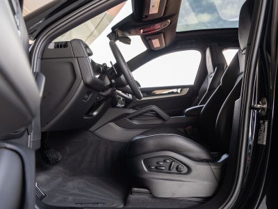 2026 Porsche Cayenne Cayenne Coupe