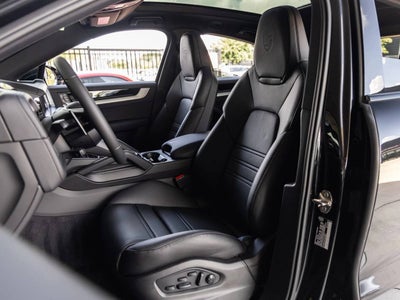 2026 Porsche Cayenne Cayenne Coupe