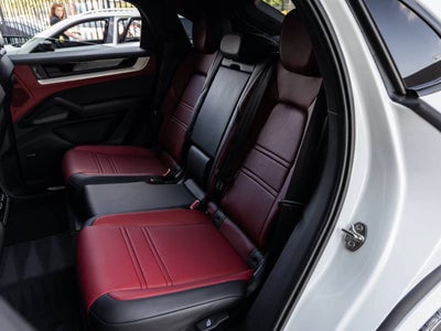 2026 Porsche Cayenne Cayenne Coupe