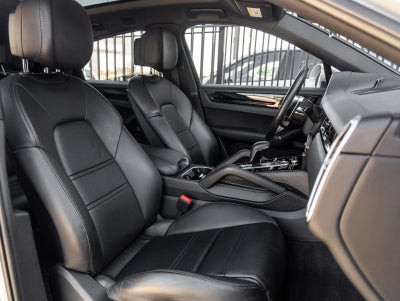 2022 Porsche Cayenne Coupe Cayenne Coupe