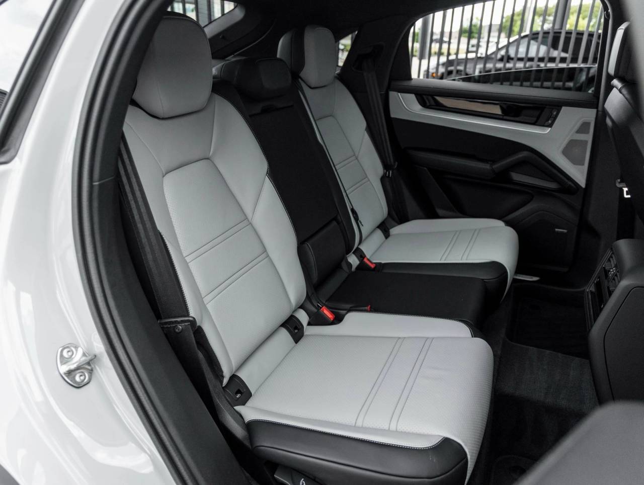 2026 Porsche Cayenne Coupe Cayenne Coupe