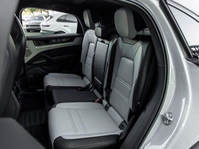 2026 Porsche Cayenne Coupe