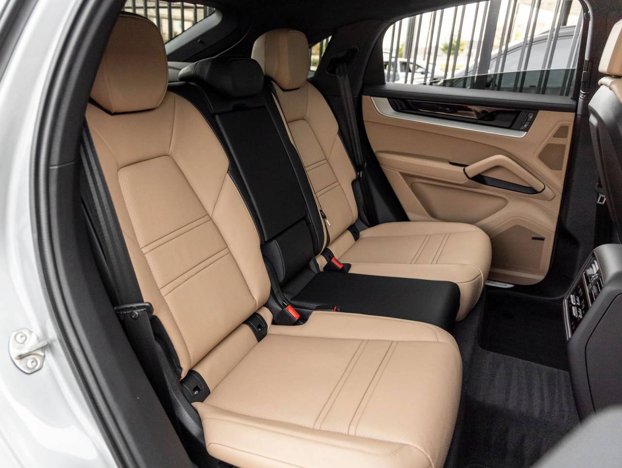 2026 Porsche Cayenne Coupe