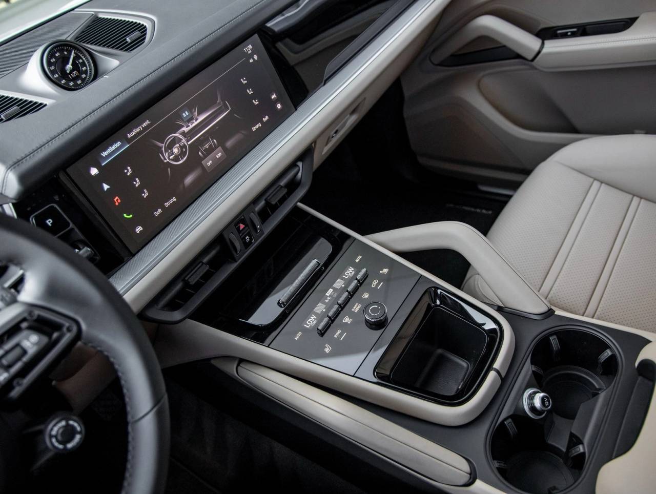 2026 Porsche Cayenne Coupe Cayenne Coupe