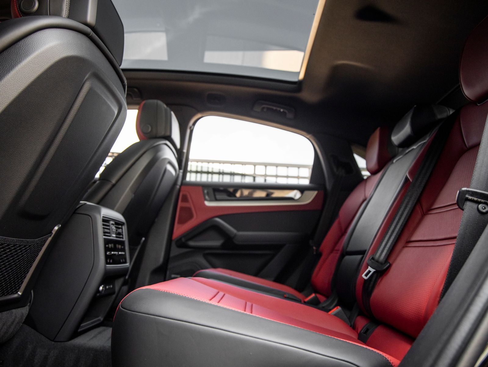 2026 Porsche Cayenne Coupe