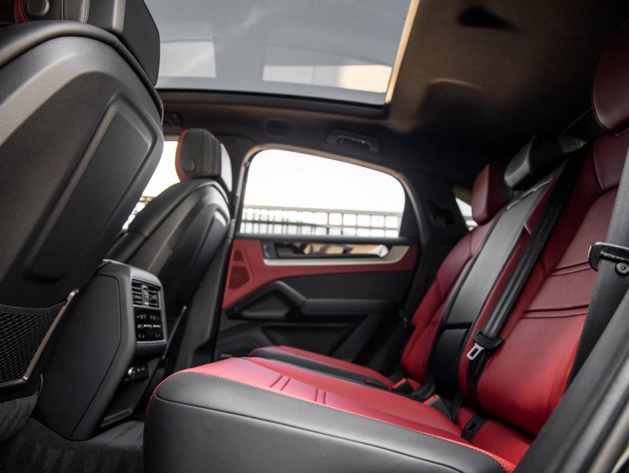 2026 Porsche Cayenne Coupe