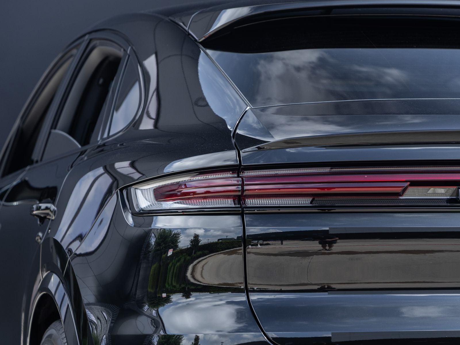 2025 Porsche Cayenne Coupe