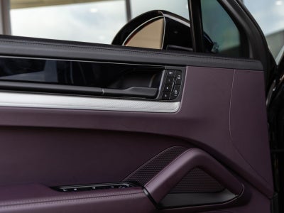 2025 Porsche Cayenne Coupe