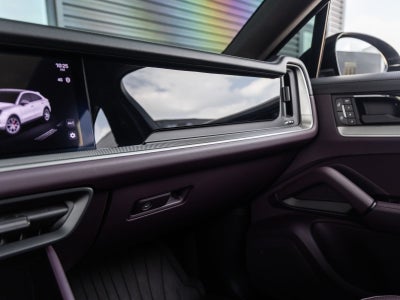 2025 Porsche Cayenne Coupe
