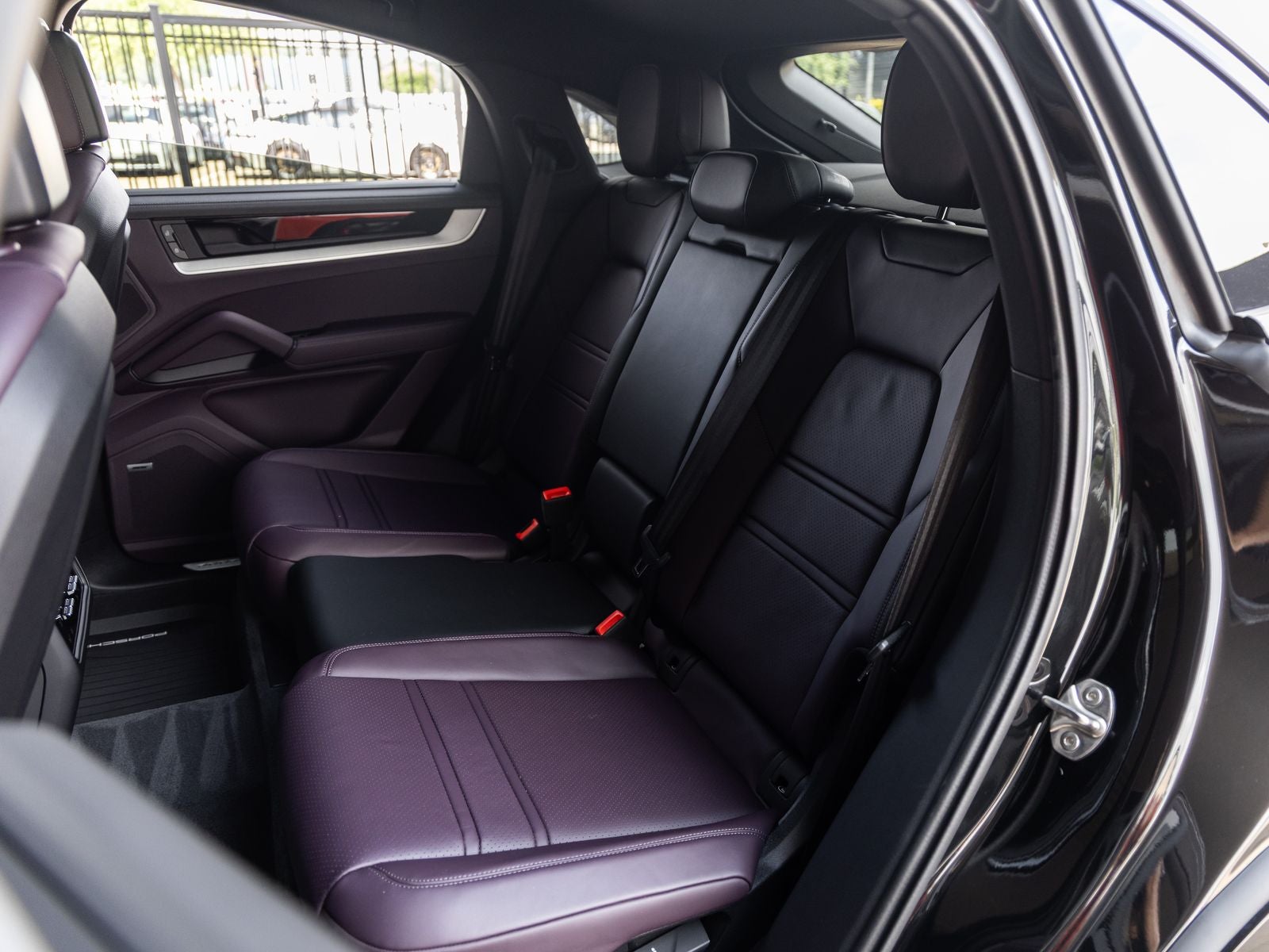 2025 Porsche Cayenne Coupe