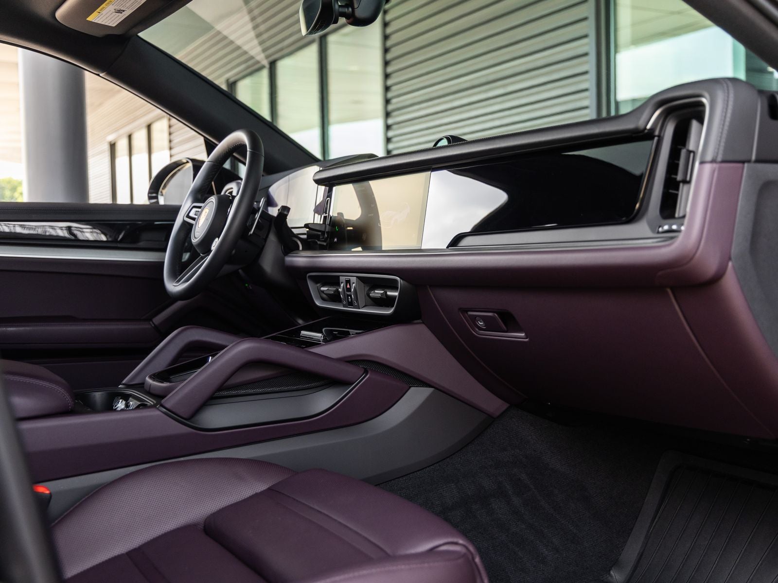 2025 Porsche Cayenne Coupe