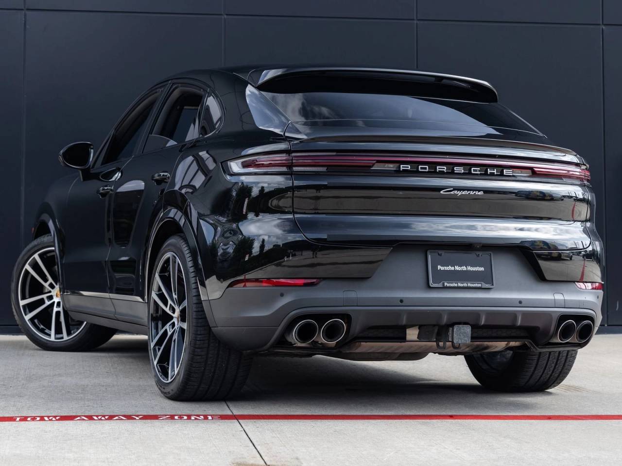 2025 Porsche Cayenne Coupe