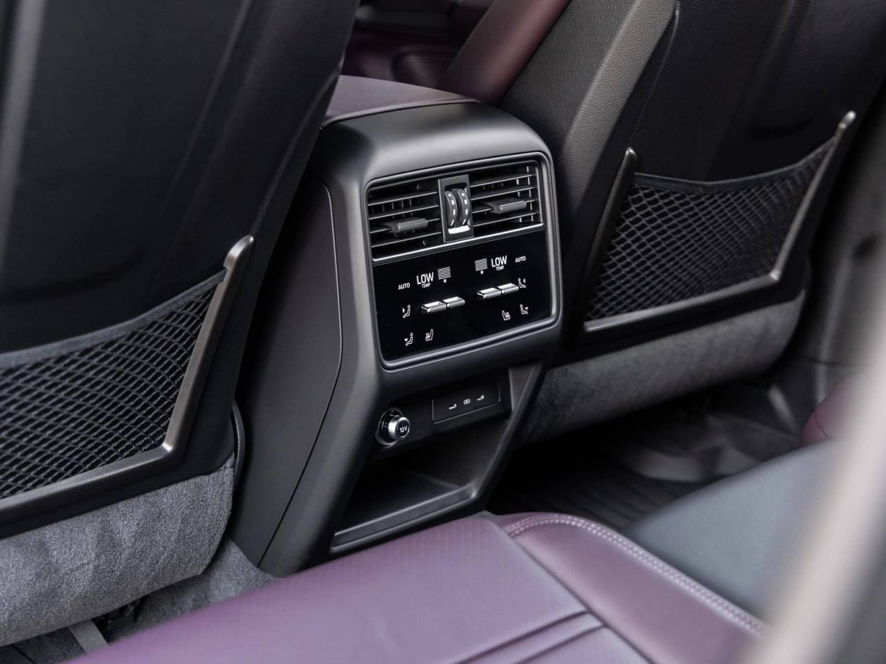 2025 Porsche Cayenne Coupe