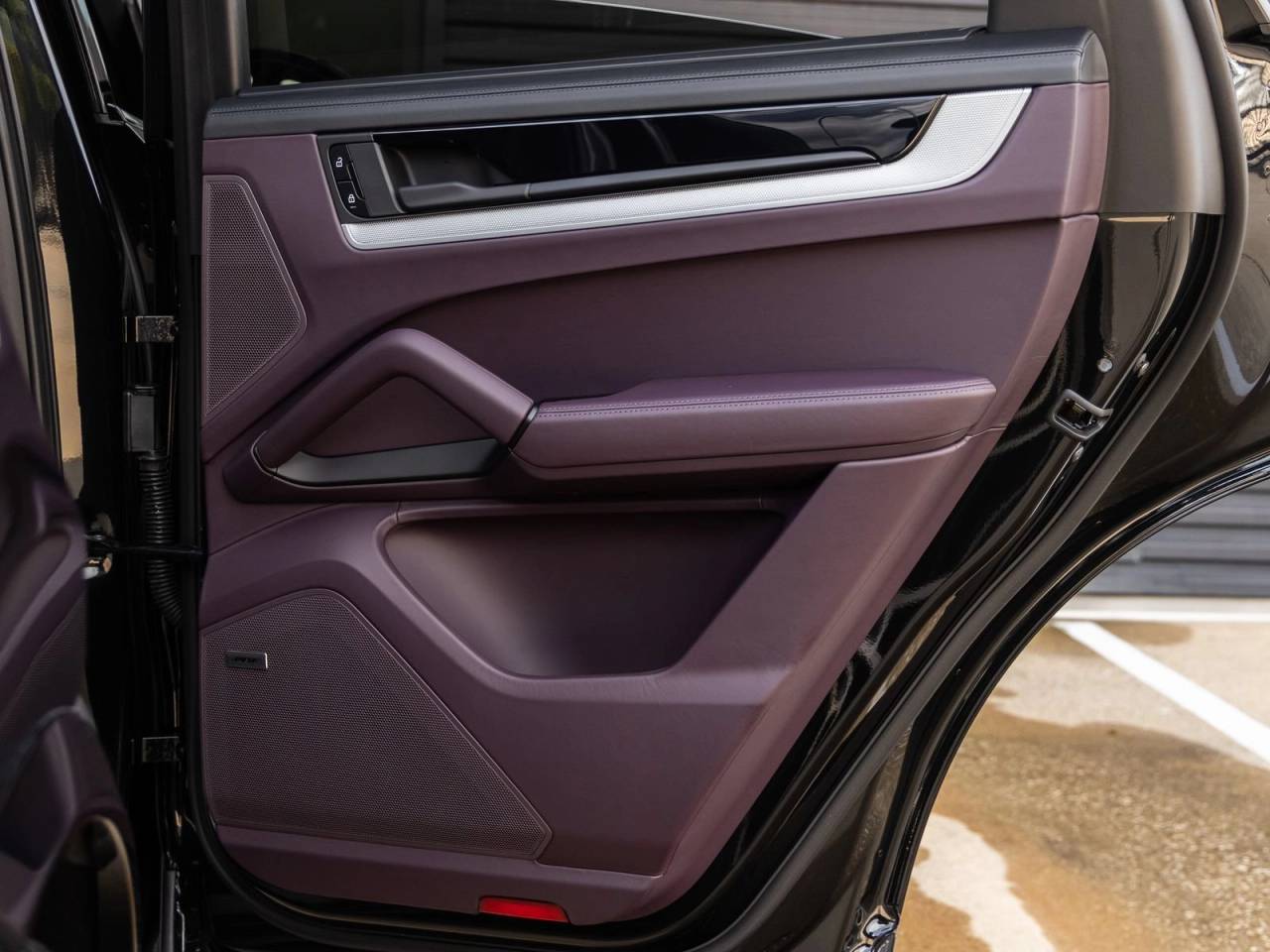 2025 Porsche Cayenne Coupe