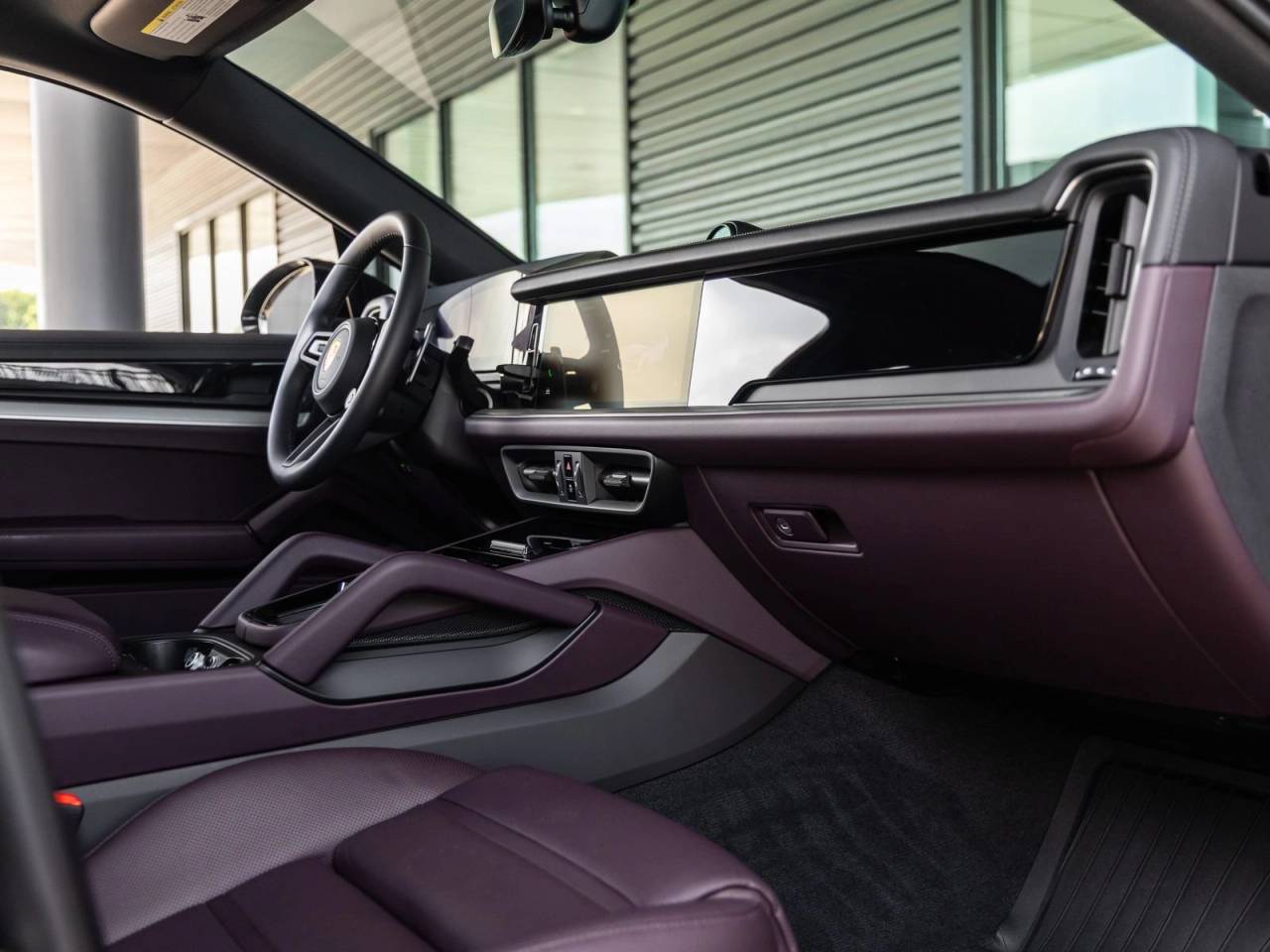 2025 Porsche Cayenne Coupe