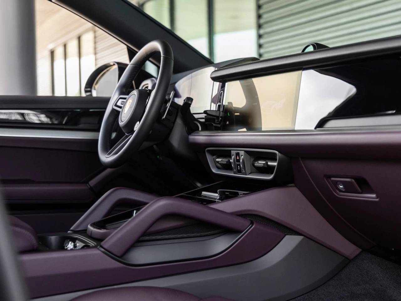 2025 Porsche Cayenne Coupe