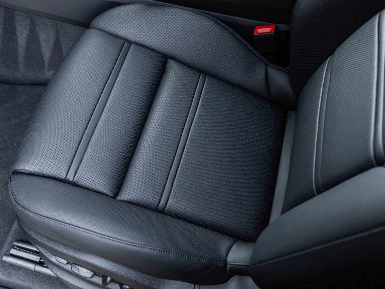 2026 Porsche Cayenne Coupe Cayenne Coupe