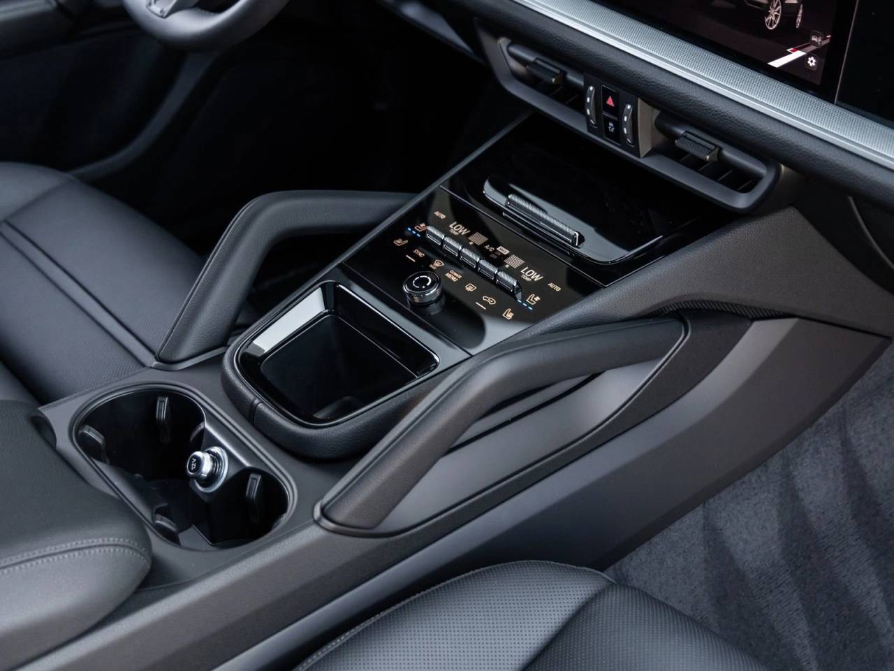 2026 Porsche Cayenne Coupe Cayenne Coupe