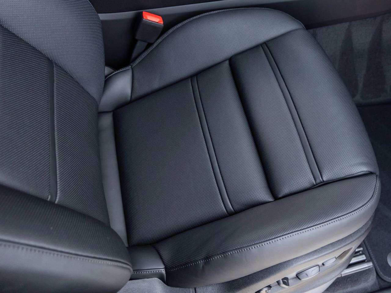 2026 Porsche Cayenne Coupe Cayenne Coupe