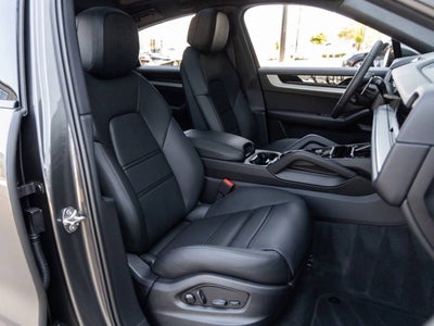 2026 Porsche Cayenne Coupe Cayenne Coupe