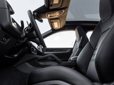 2026 Porsche Cayenne Coupe