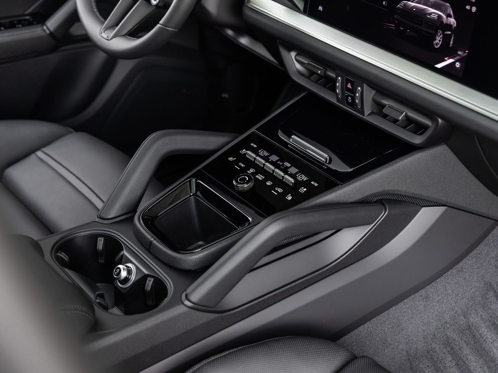 2026 Porsche Cayenne Coupe Coupe AWD