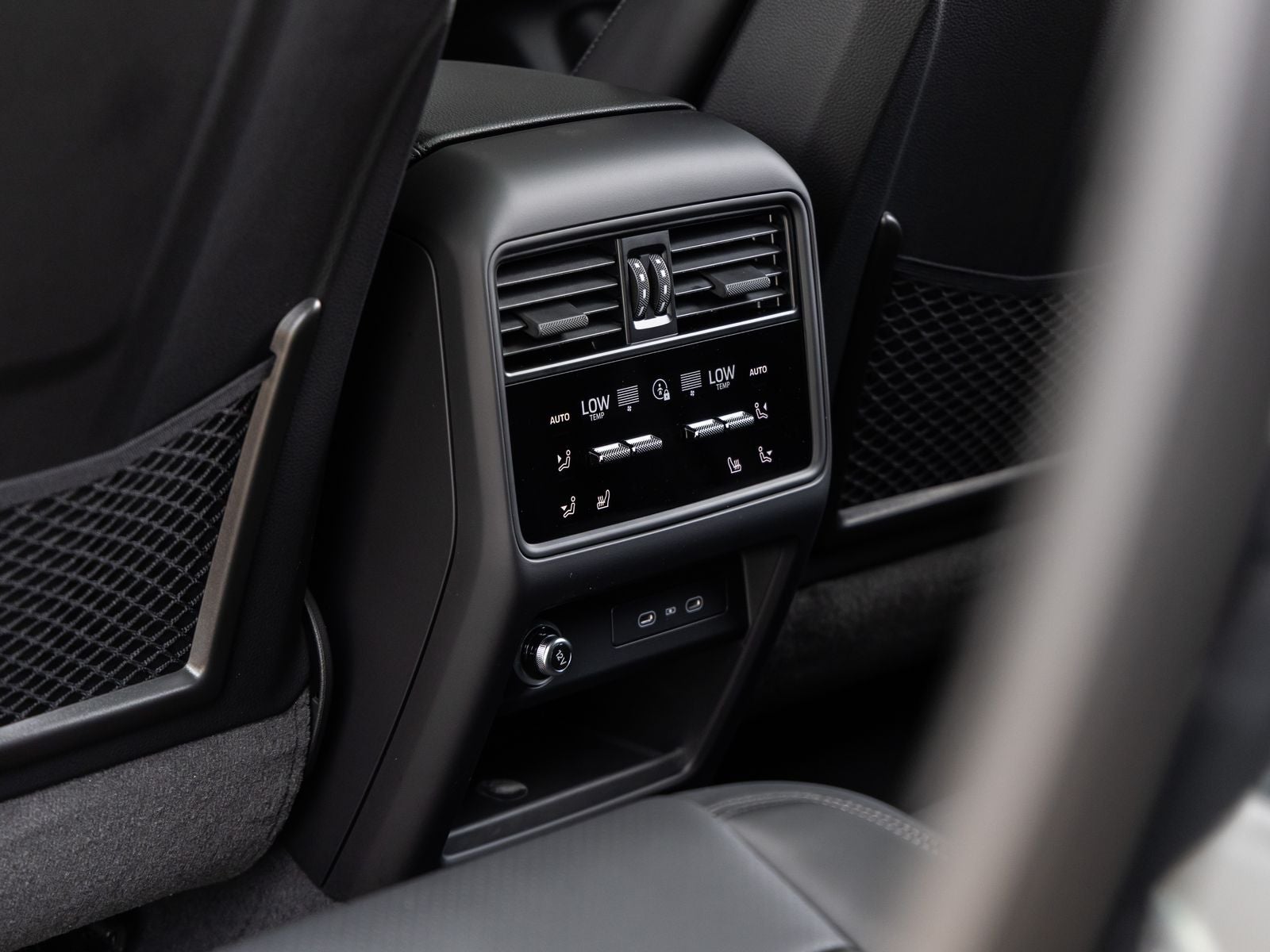 2026 Porsche Cayenne Coupe Coupe AWD