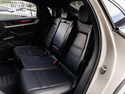 2026 Porsche Cayenne Cayenne Coupe