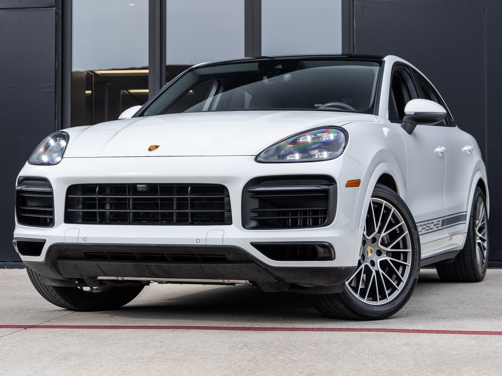 2022 Porsche Cayenne Coupe Cayenne Coupe Platinum Edition