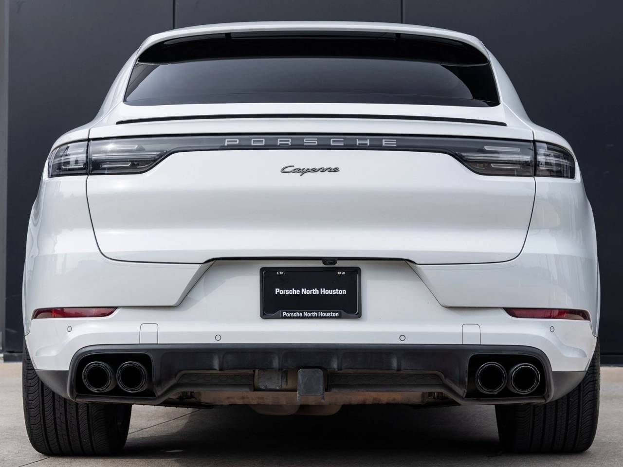 2022 Porsche Cayenne Coupe Cayenne Coupe Platinum Edition