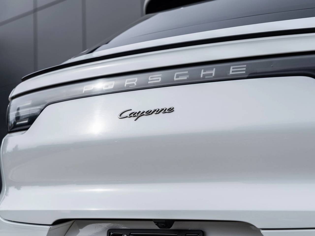 2022 Porsche Cayenne Coupe Cayenne Coupe Platinum Edition