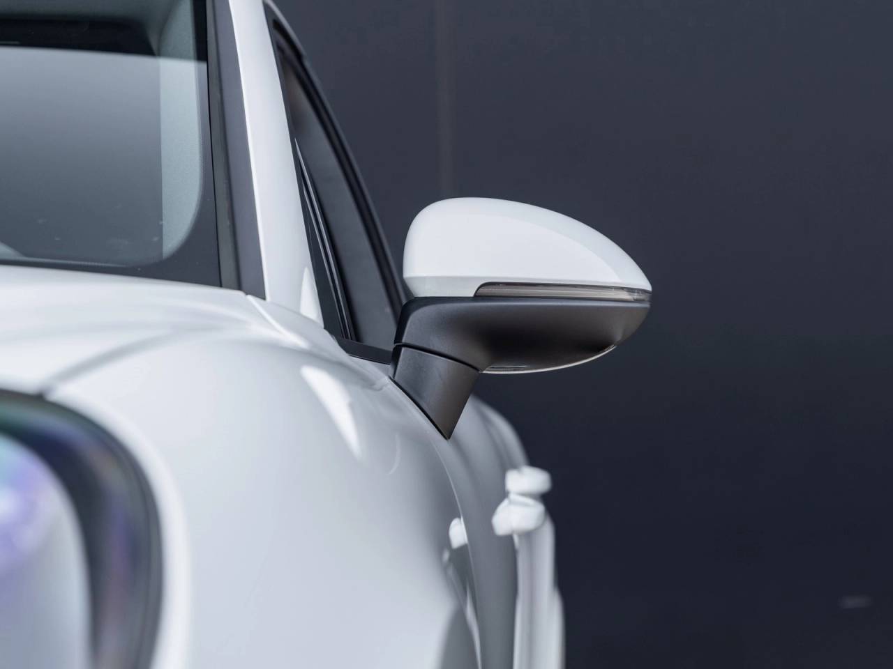 2022 Porsche Cayenne Coupe Cayenne Coupe Platinum Edition