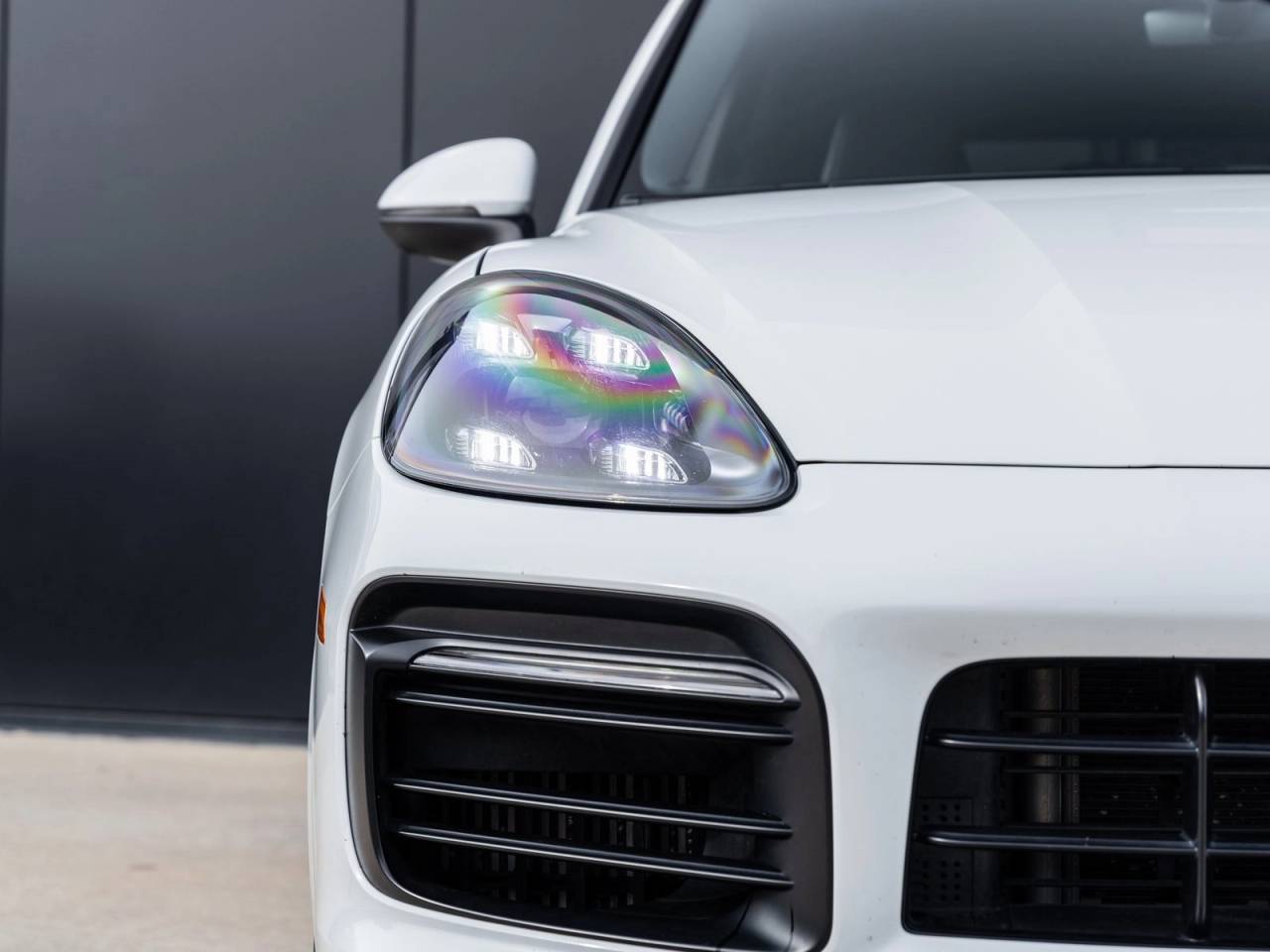 2022 Porsche Cayenne Coupe Cayenne Coupe Platinum Edition
