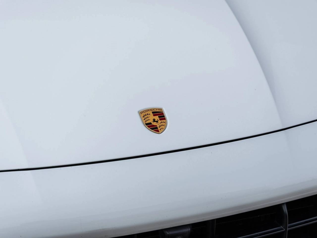 2022 Porsche Cayenne Coupe Cayenne Coupe Platinum Edition