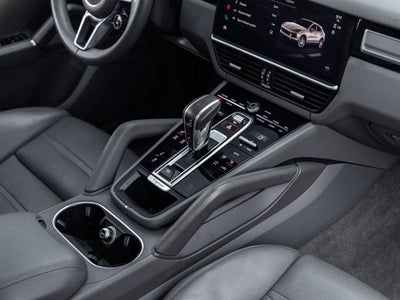 2022 Porsche Cayenne Coupe Cayenne Coupe Platinum Edition