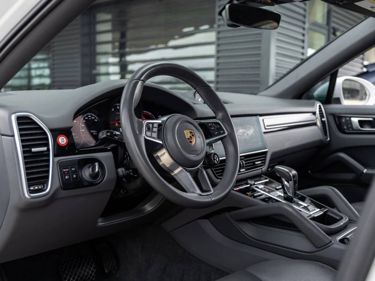 2022 Porsche Cayenne Coupe Cayenne Coupe Platinum Edition