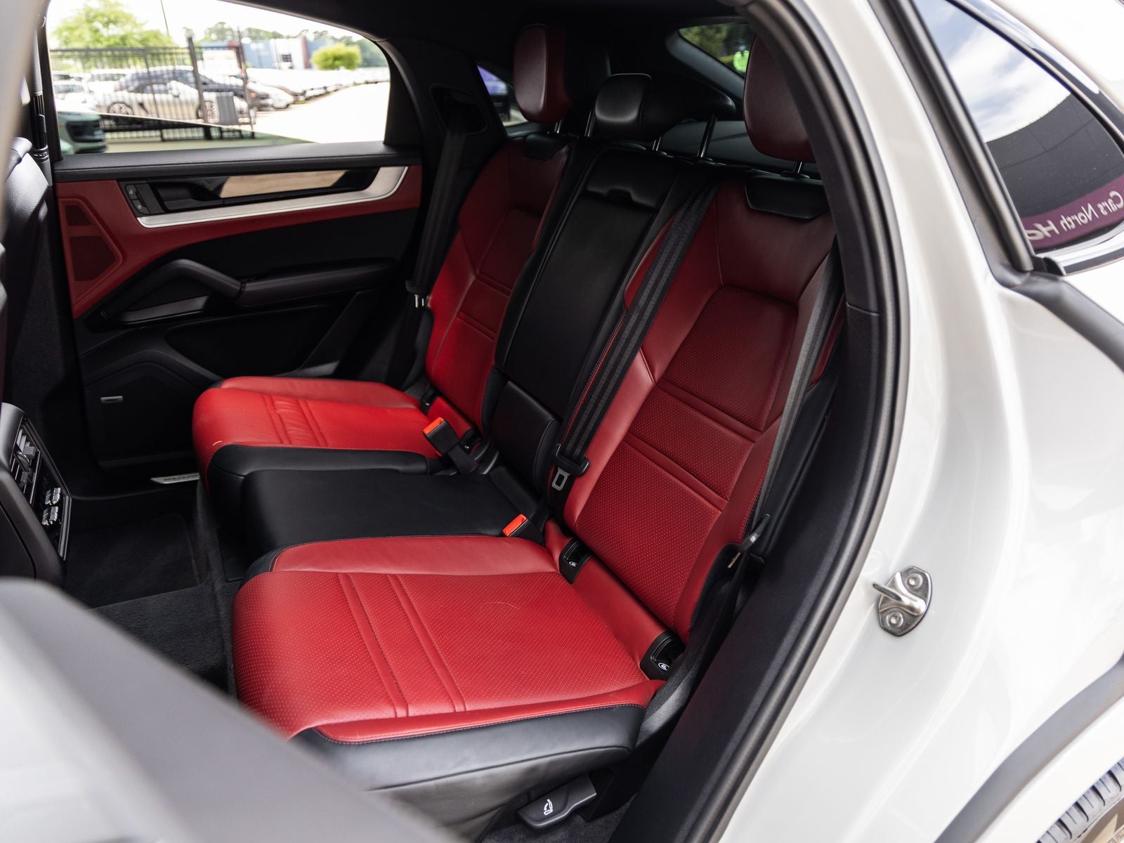 2024 Porsche Cayenne Coupe