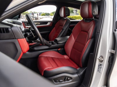 2024 Porsche Cayenne Coupe