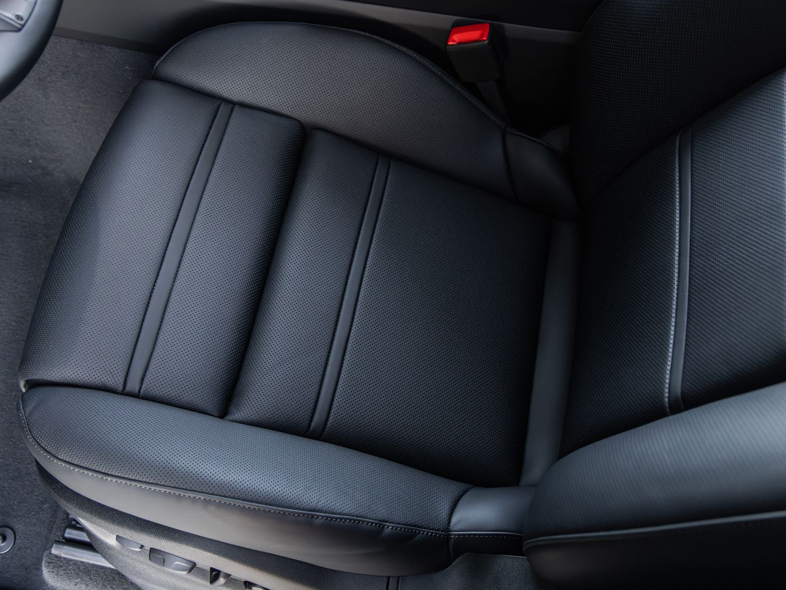 2026 Porsche Cayenne Coupe Cayenne Coupe