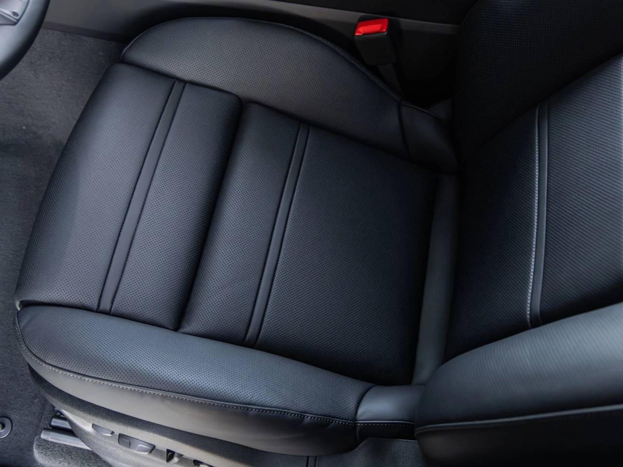 2026 Porsche Cayenne Coupe Cayenne Coupe